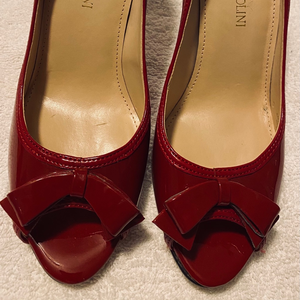 Brand New Patent Leather Heels By Enzo Angiolini  Box 43